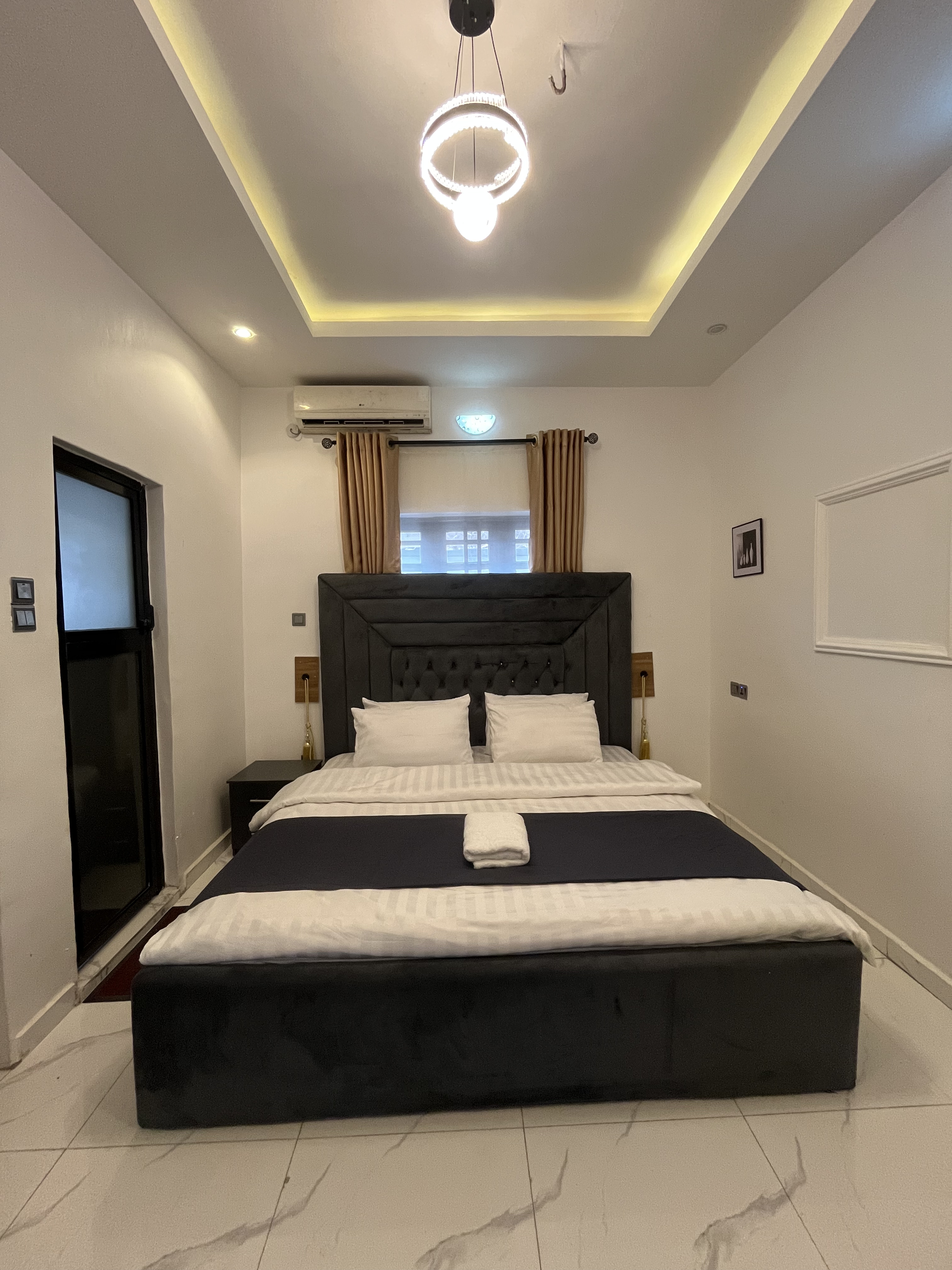 Single Standard Room